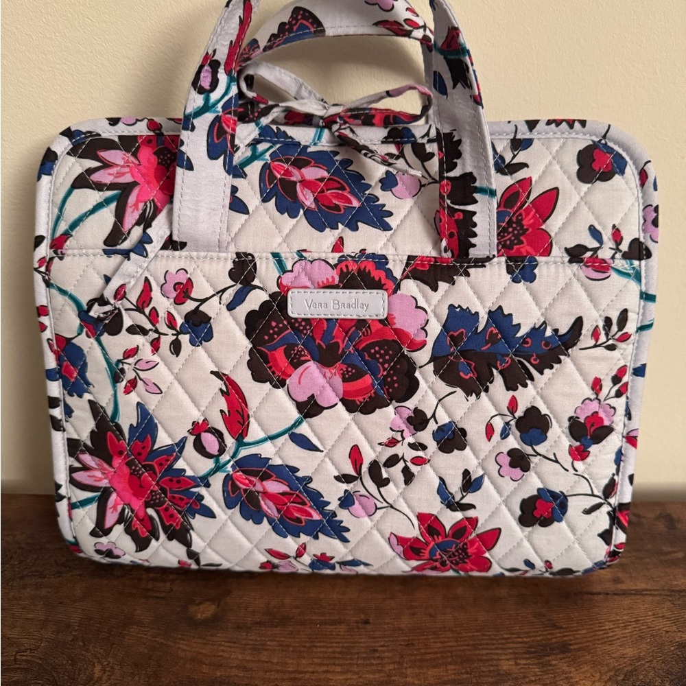Vera Bradley Quilted Floral Hanging Travel Bag in Pink and Blue on Grey